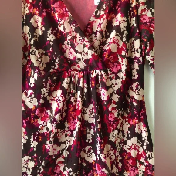 LIZ & CO Womens Semi Sheer Lined Semi Loose Top Size Medium 3/4 Sleeves - Picture 2 of 12